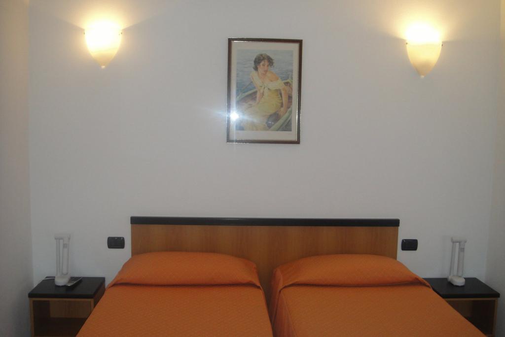 Hotel Scala Nord - Milan — Photos 1